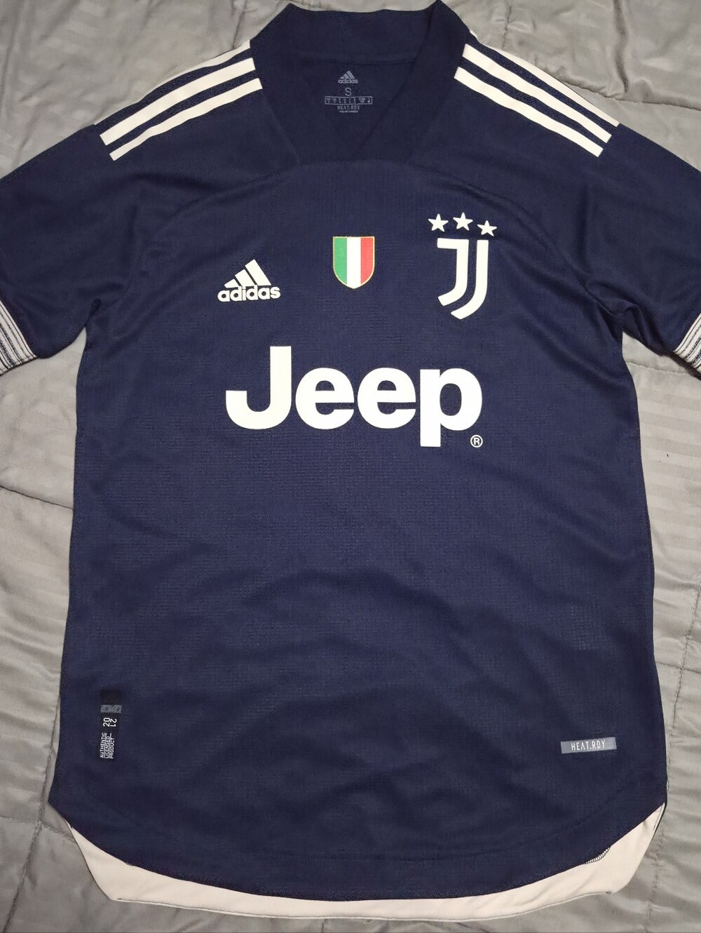 Men's adidas Weston McKennie Juventus 2020-21 Away Authentic Jersey - Small